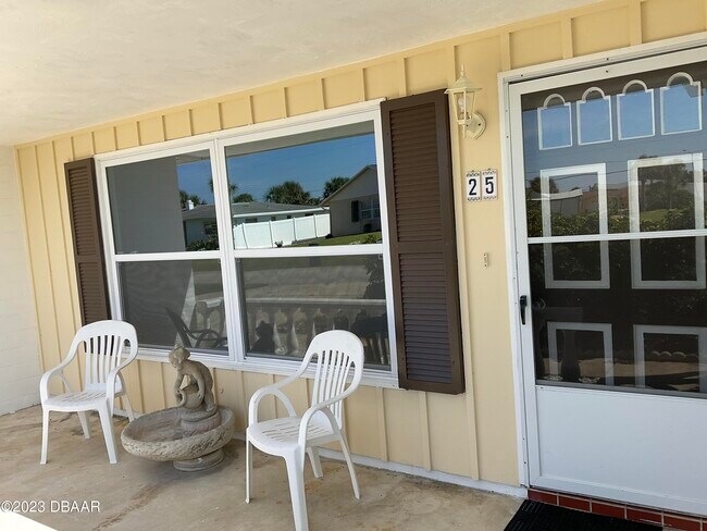 Building Photo - 25 Ocean Crest Dr