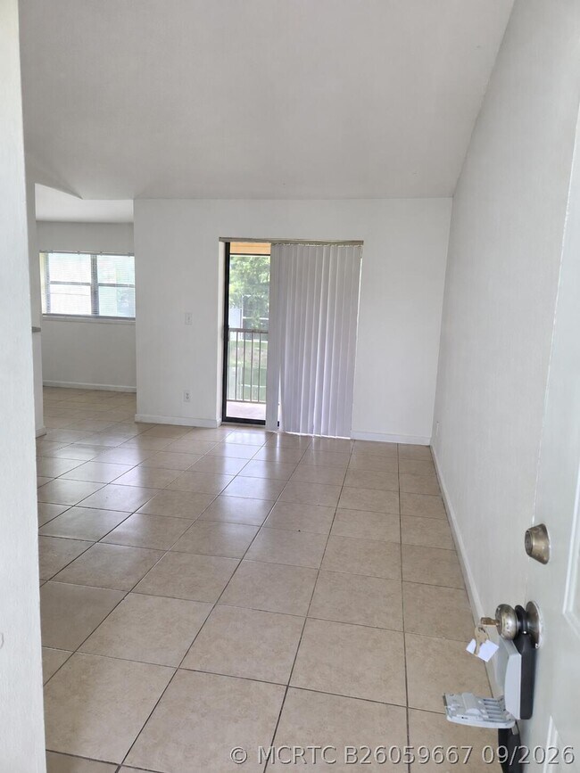 Building Photo - 4088 NW 87th Ave