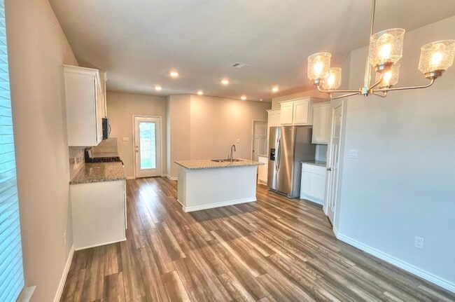 Foto del edificio - 919 Toledo Bend Dr