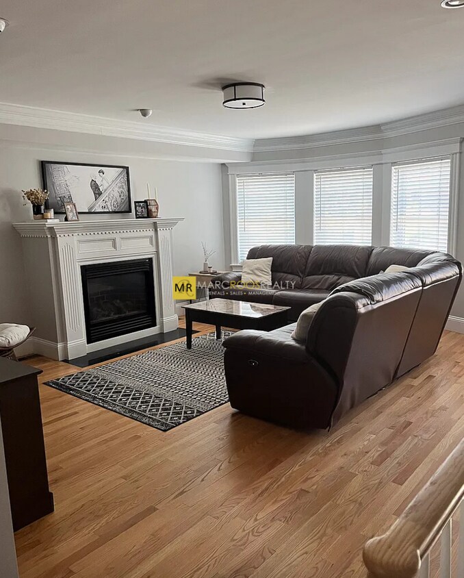 Primary Photo - 153 D St