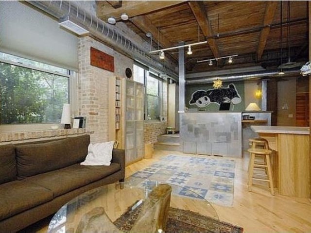 Primary Photo - 1740 N Maplewood Ave