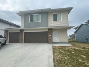 Building Photo - 6013 78th Ave S