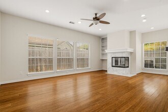 Building Photo - 14207 Woodville Gardens Dr