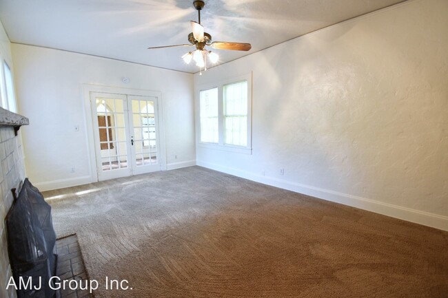 Foto del edificio - 3 br, 2 bath House - 505 SW 10th Street