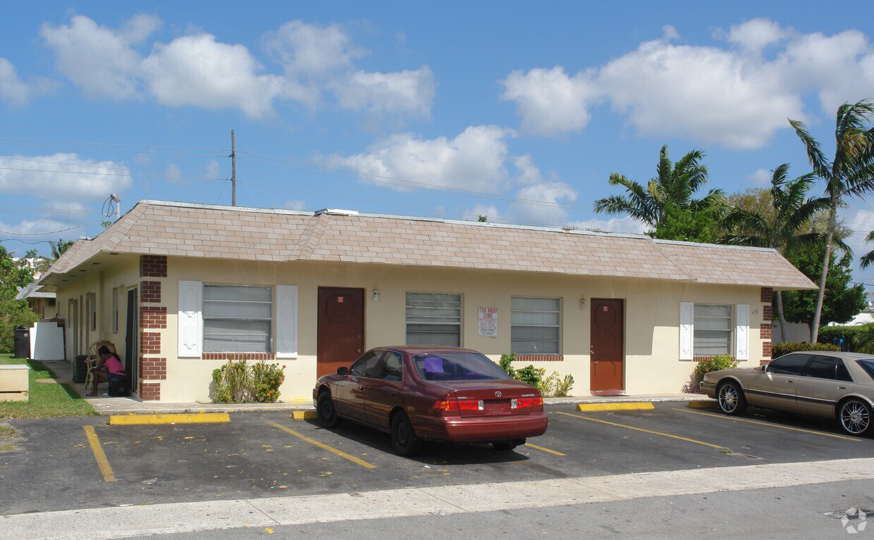 Foto del edificio - 4130 NW 30 Ter
