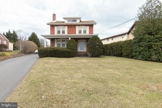Building Photo - 3807 Kutztown Rd