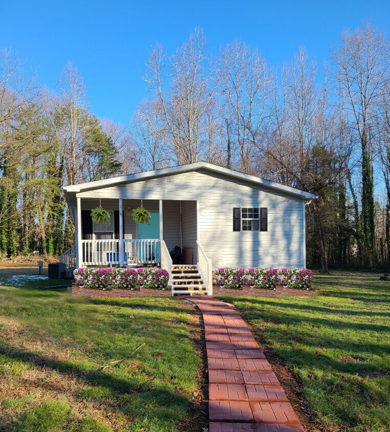 218 North St, Mebane, NC 27302 House Rental in Mebane, NC