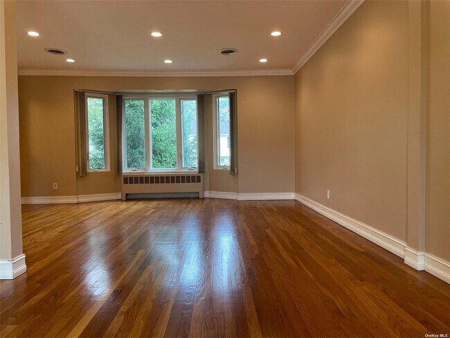 Foto del edificio - 102 Belmont Cir