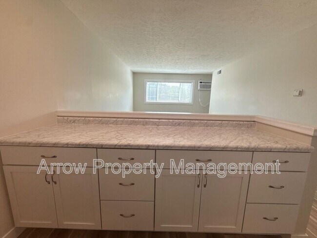 Foto del edificio - 5703 S 14th St