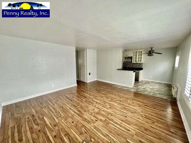 Foto del edificio - Beautiful & Spacious 2-Bedroom, 2-Bath Con...