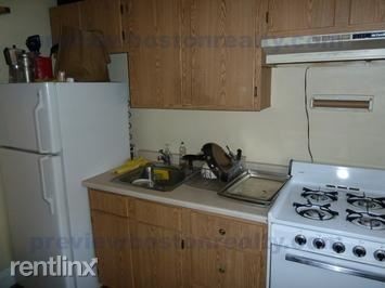 Foto del edificio - 90 Brainerd Rd