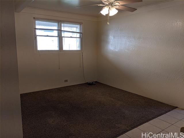 Building Photo - 35B S Kuakini St