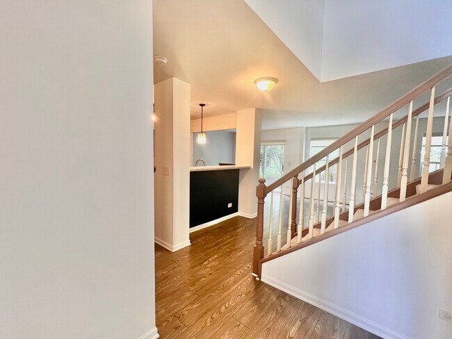 Building Photo - 2407 Stoughton Cir