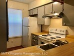 Primary Photo - 1117 N LBJ Dr