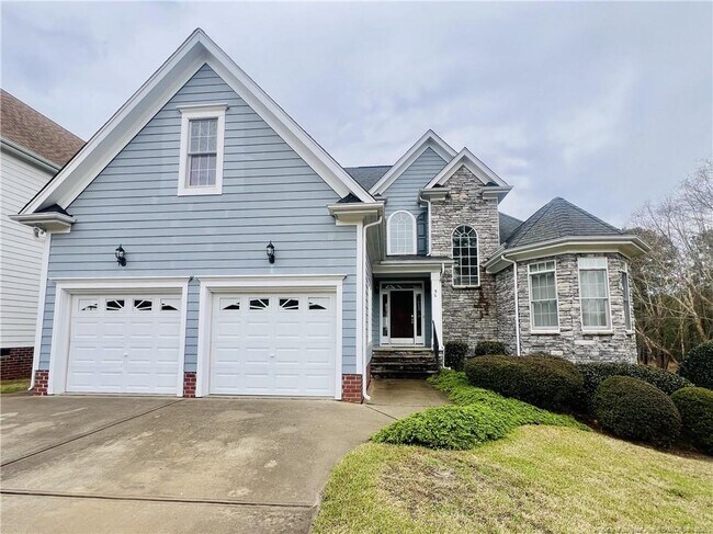 Foto del edificio - 96 Lamplighter Way