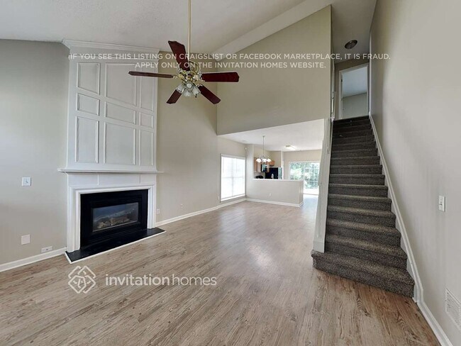 Foto del edificio - 1609 Heyford Cir NW