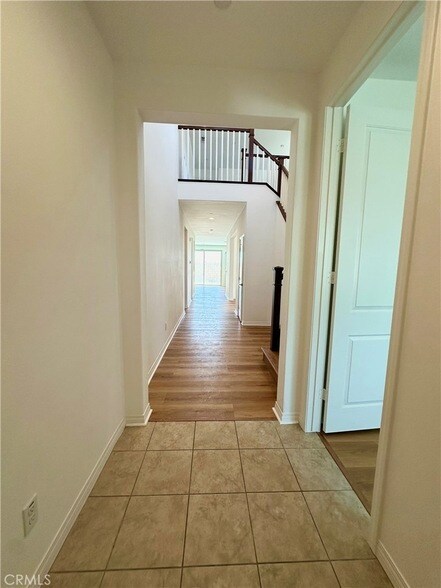 Building Photo - 15269 Nettle Pl