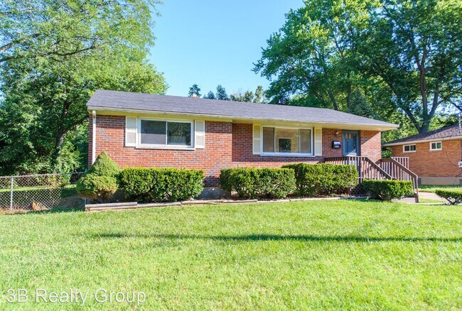 Building Photo - 3 br, 1 bath House - 2656 ROYAL GLEN