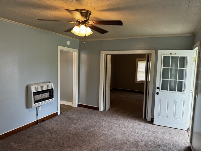 Building Photo - 3520 Dulaney Rd