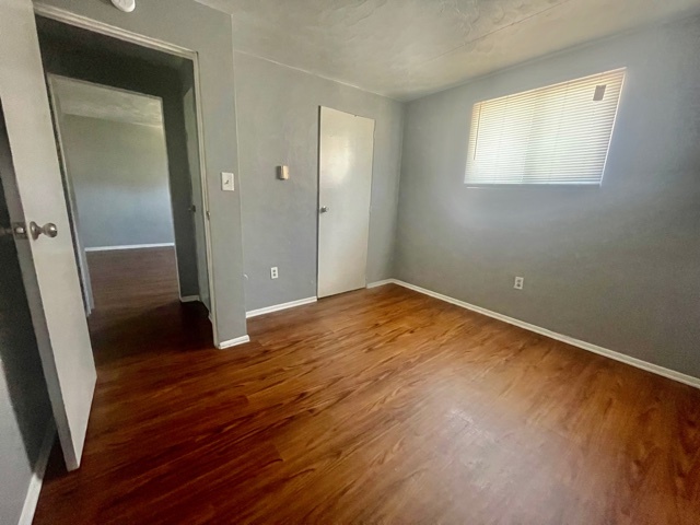 Building Photo - 1034 Lilac St