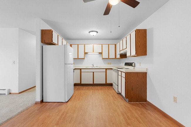 Building Photo - Keystone Manor