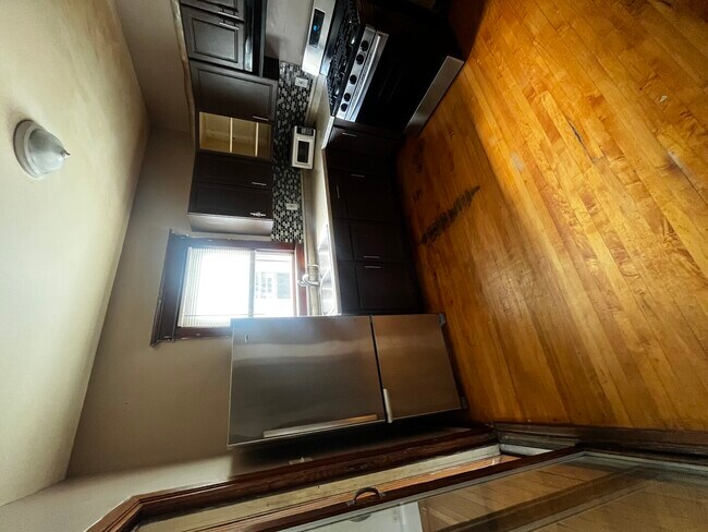 Foto del edificio - 3345 W 61st Pl