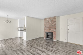 Building Photo - 1811 Parnell Ave