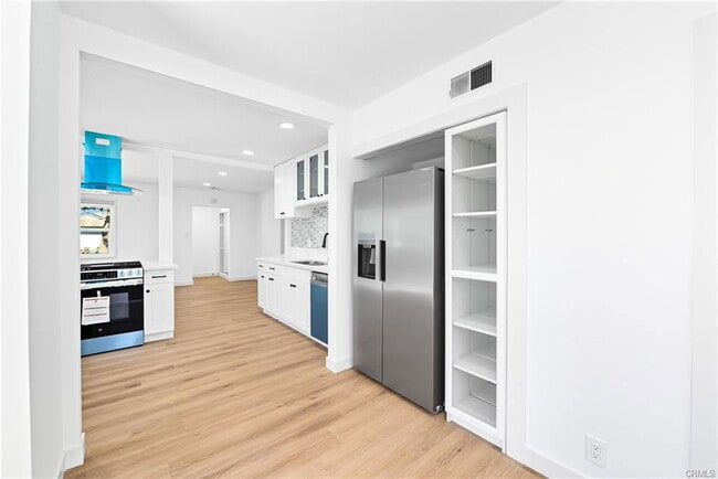 Building Photo - 2704 184th St