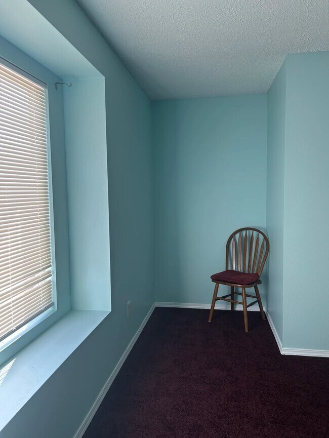 Foto del edificio - 1501 Coolcrest Dr