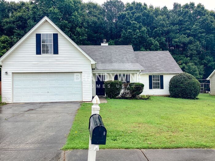 Primary Photo - 609 Fieldcrest Dr