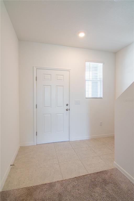 Building Photo - 373 Madison Dr