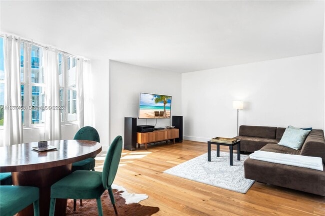 Foto del edificio - 7441 Wayne Ave