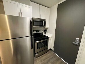 Interior Photo - The Lyon