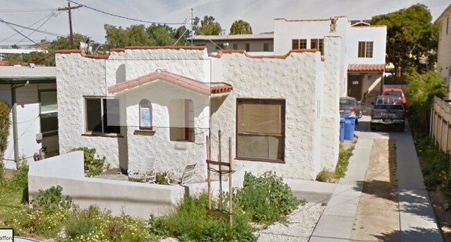 Foto del edificio - 1158 Murray Ave.