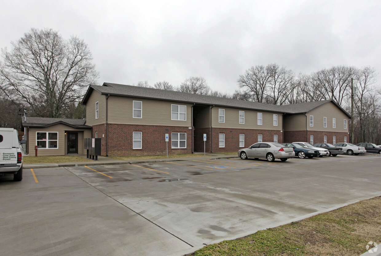 Primary Photo - Cedar Place Apartments