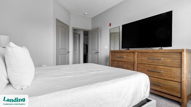 Foto del edificio - 900 E Six Forks Rd