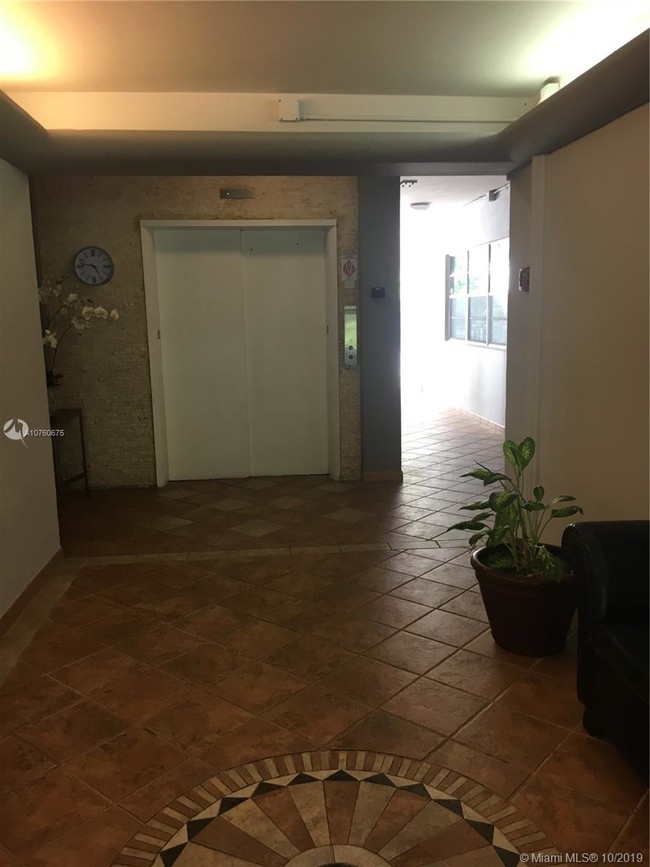 Building Photo - 650 Coral Way
