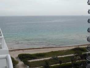 Building Photo - 8911 Collins Ave