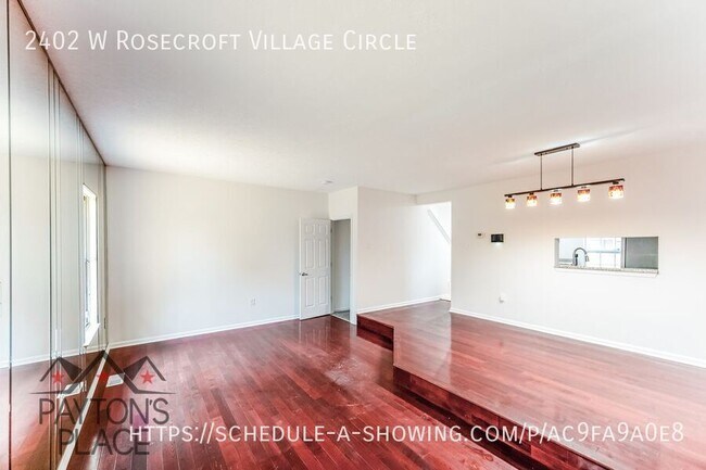 Foto del edificio - 2402 W Rosecroft Village Cir