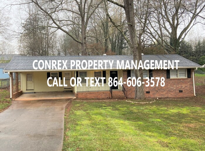 Primary Photo - Fantastic Spartanburg Location!