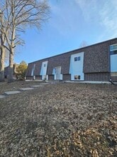 Building Photo - 711 N 70th St