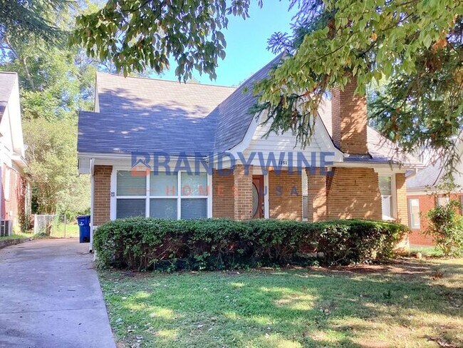 Foto del edificio - MOVE IN BY DECEMBER 24th AND RECEIVE $1000...