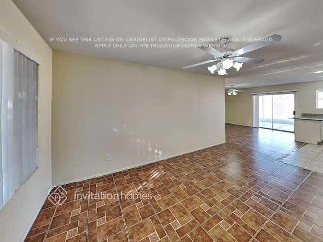 Building Photo - 8008 W Mescal St