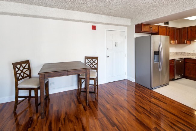 Foto del edificio - 419 Atkinson Dr