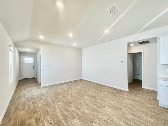 Building Photo - Be The First to Make this House Your Home!