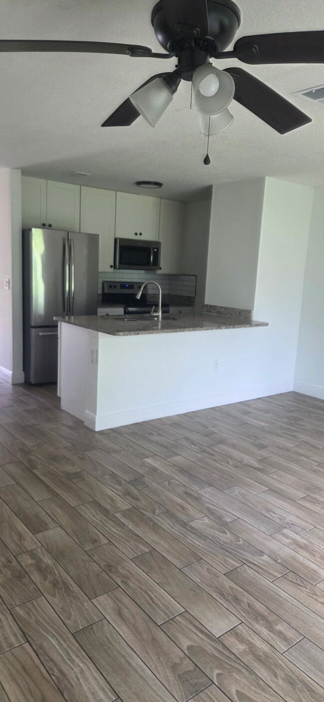 Building Photo - 13963 Econ Woods Ln