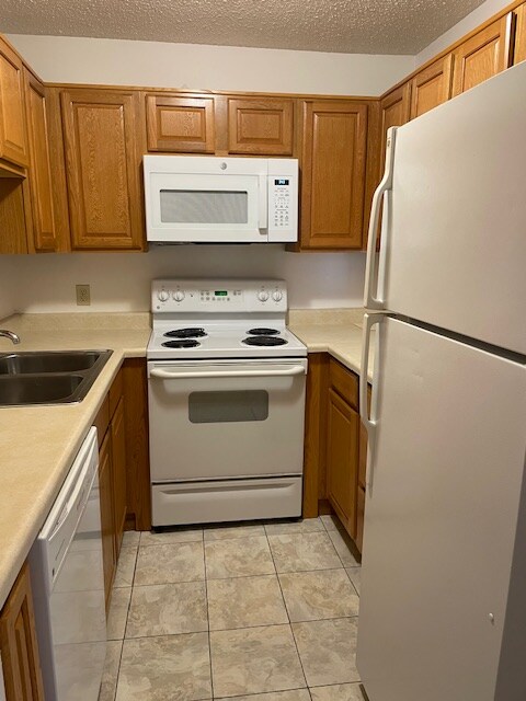 Foto del edificio - 1400-1402 W Jefferson St