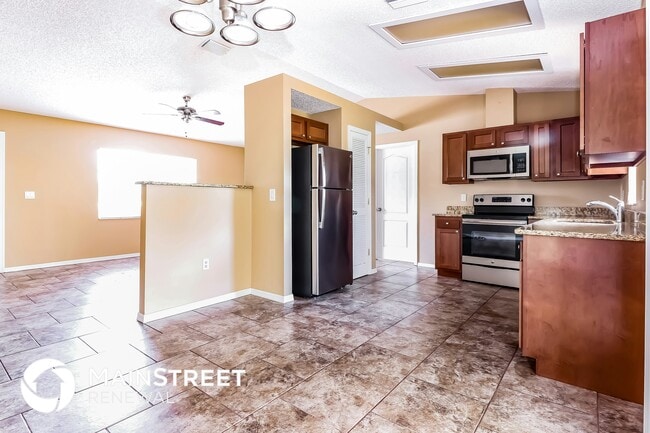 Building Photo - 3284 Lema Dr