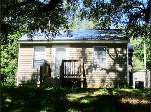 Building Photo - 1317 N Short Madison St