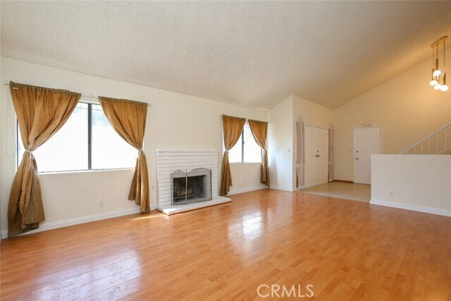 Building Photo - 912 S Ynez Ave
